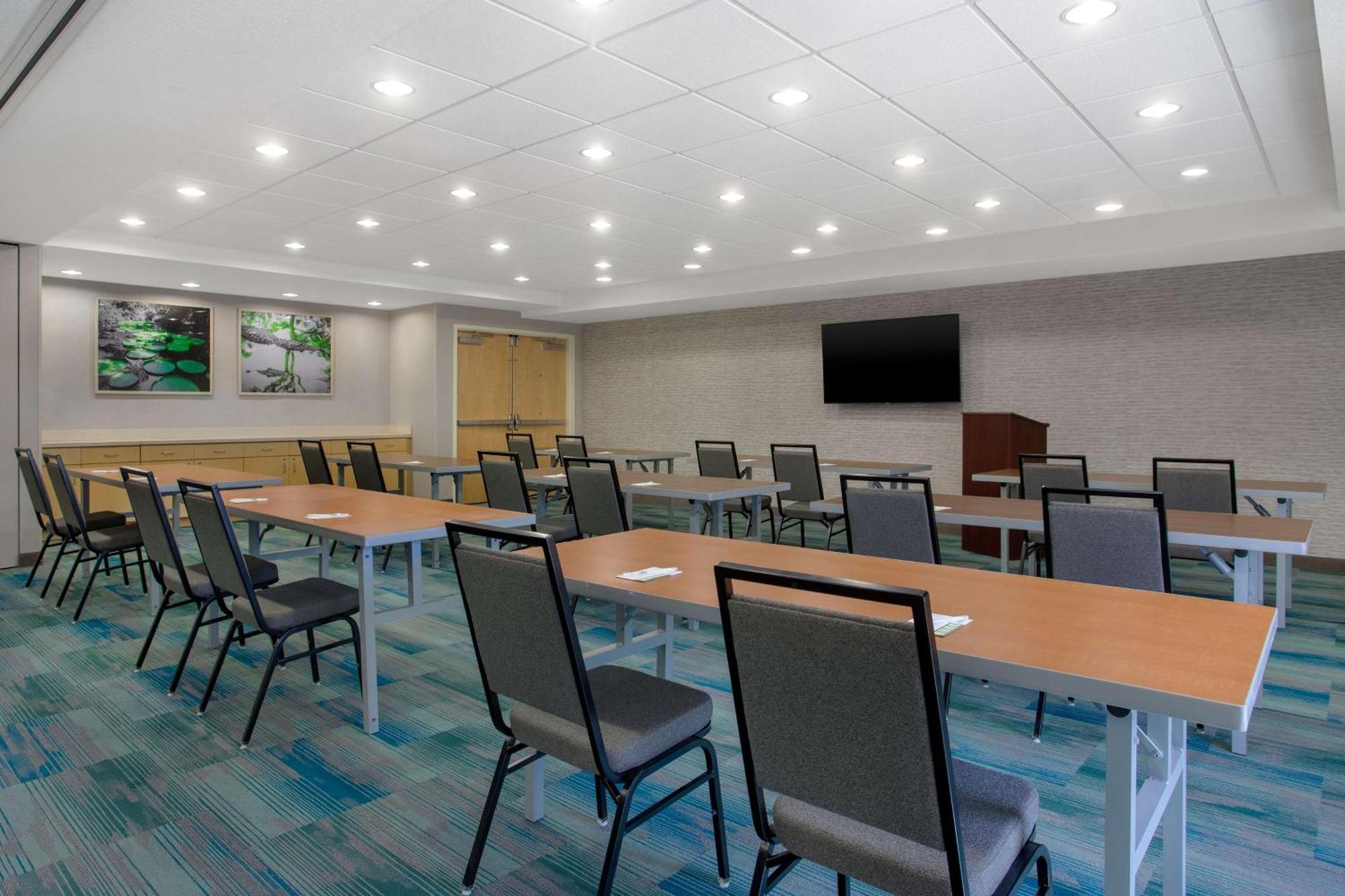 Home2 Suites By Hilton Gainesville Exteriér fotografie